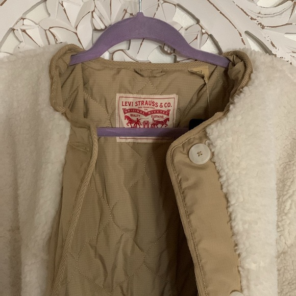 MARLOWE OVERSIZED REVERSIBLE SHERPA JACKET - Picture 8 of 15